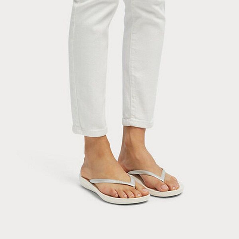 FitFlop Iqushion Ergonomic Women's Flip Flops Silver | 683KBIECD