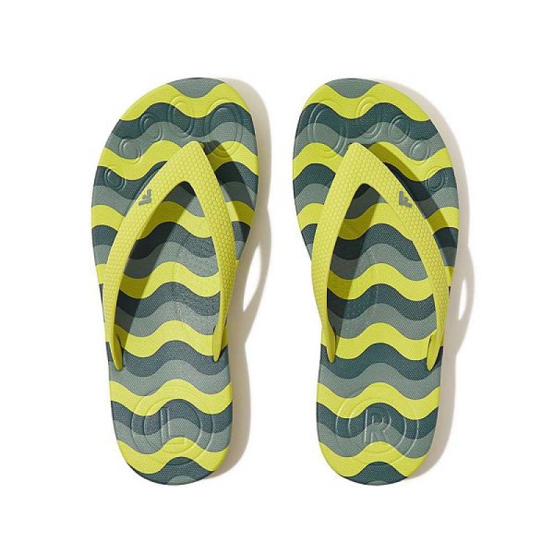 FitFlop Iqushion Junior Wave Print Ergonomic Kids' Flip Flops Light Green | 174BIMHQA